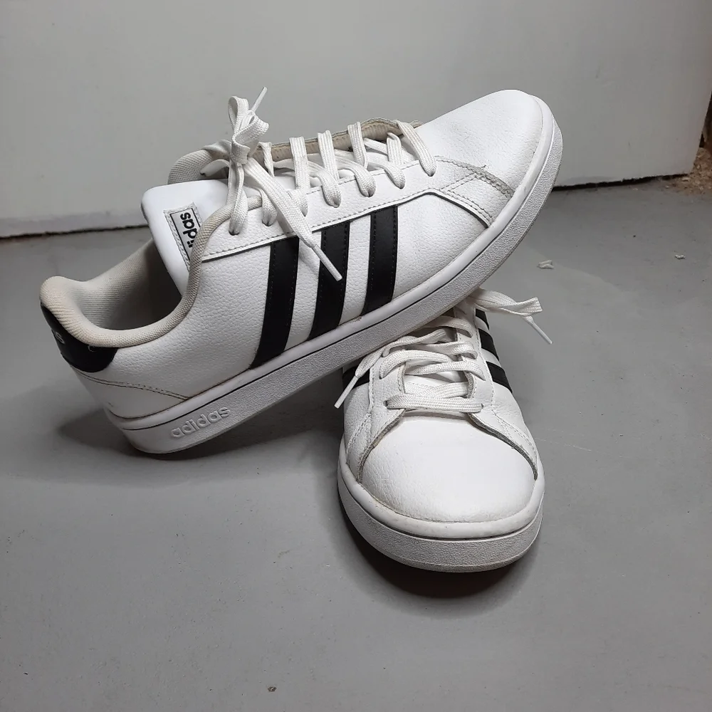 Adidas Cloudfoam Comfort Sneakers